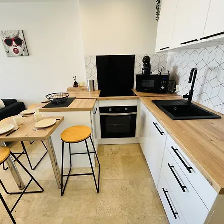 2 Couchages Cap D'agde Naturisme Cn030-345