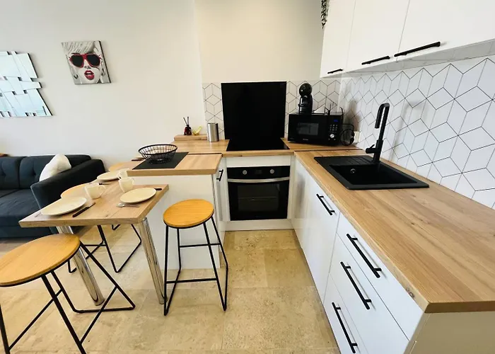 2 Couchages Cap D'agde Naturisme Cn030-345